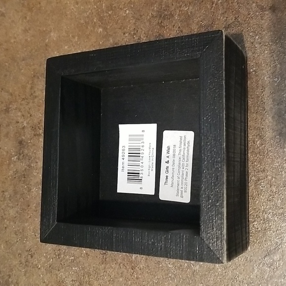 🔴SALE Love You More wooden plaque - Picture 3 of 7